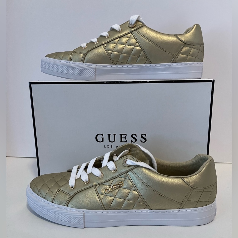 Guess Women’s Loven Quilted Sneakers, Gold/White Laceups, 11 M, NWOT